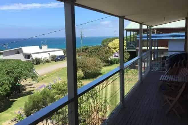 House For Rent , 7, Karlson Street, Shire of Colac Otway, Victoria
