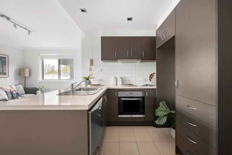 Residential For Sale in Melbourne, Victoria