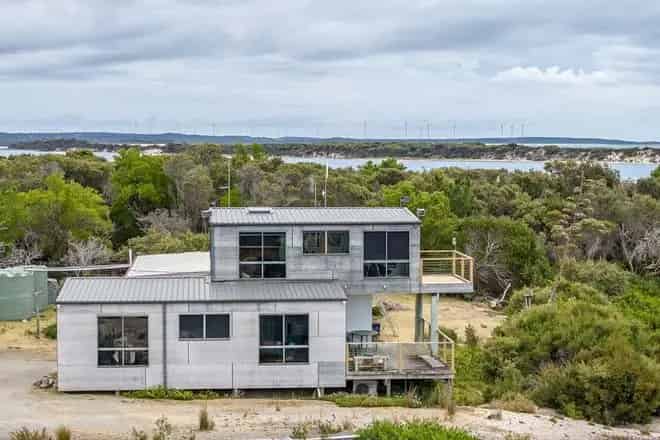 House For Sale , Gladstone, Tasmania