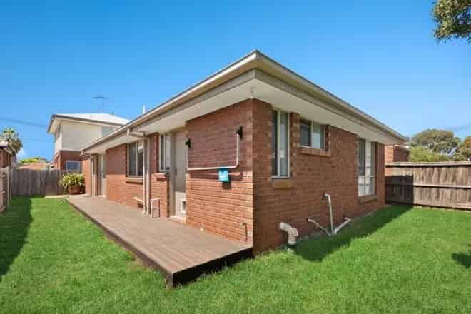 House For Rent , 96B, Silvereye Crescent, Melbourne, Victoria