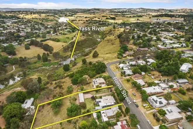 House For Sale , Yass, New South Wales