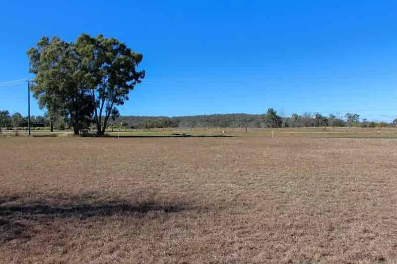 Buy Land at Lake Inverell Estate with Stunning Features
