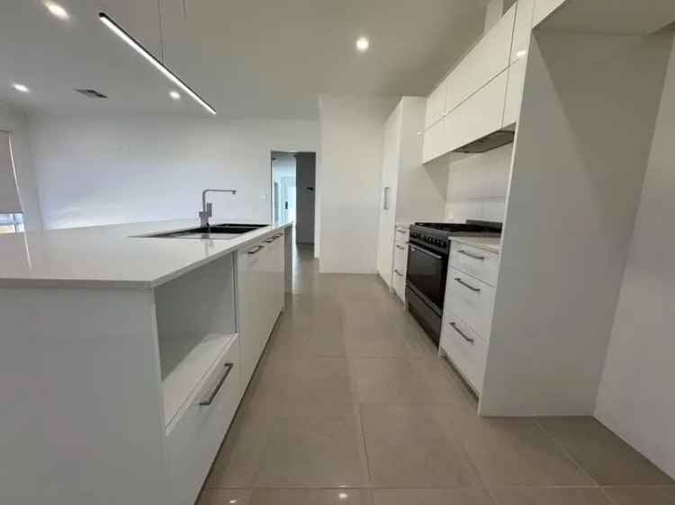 House For Rent in City of Wanneroo, Western Australia