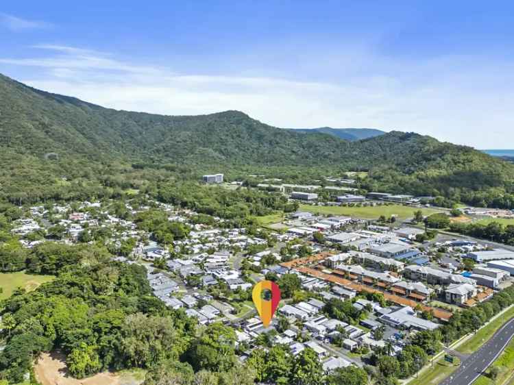 House For Sale in Cairns Regional, Queensland