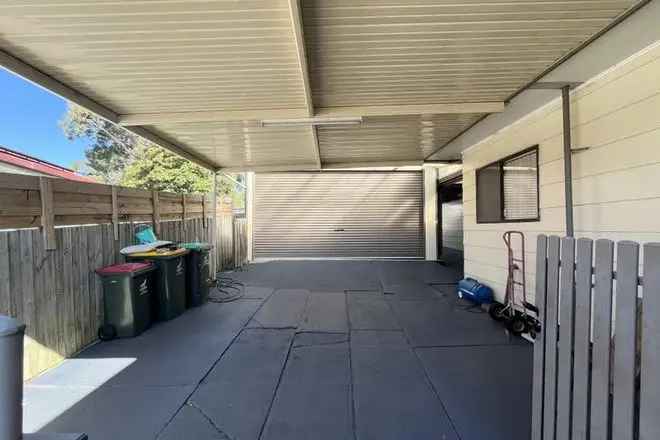 House For Rent , 27, Margaret Street, Moe, Victoria