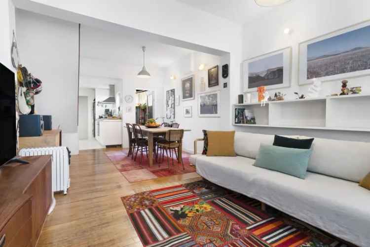 Chippendale Terrace House For Sale - Updated Kitchen, Private Garden