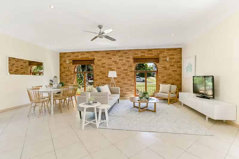 Real Estate For Lease - 66 Clontarf Street - Seaforth , NSW