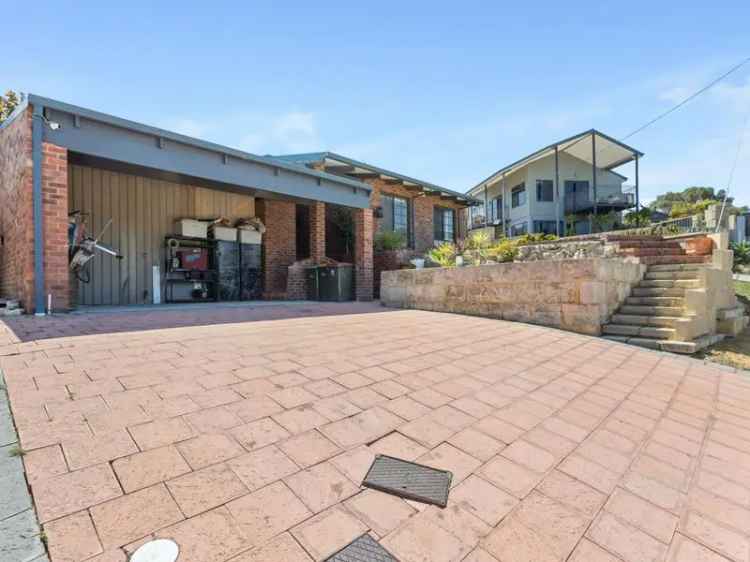 House For Sale in City of Wanneroo, Western Australia