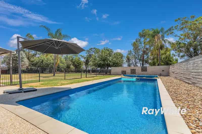 Buy Country Family Home with Large Shed Swimming Pool in Nanneella