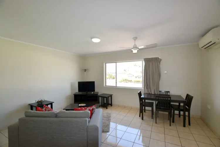 SELF CONTAINED APARTMENT - GLADSTONE CBD