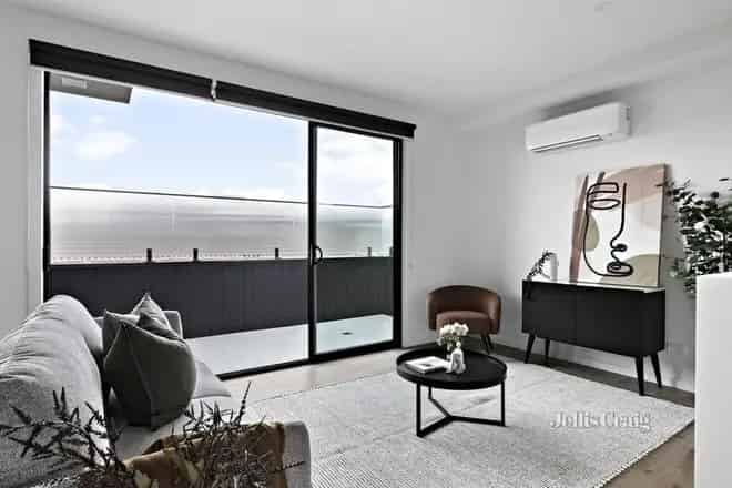 House For Sale , 63, King Street, Melbourne, Victoria