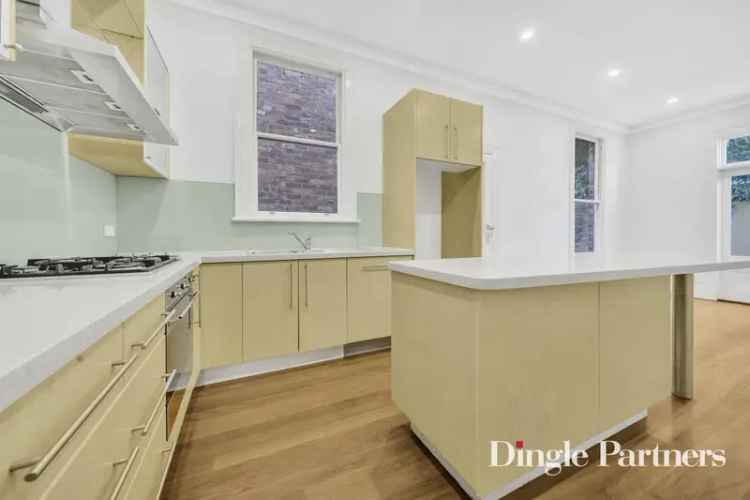 House For Rent in 16, Hotham Street, Melbourne, Victoria