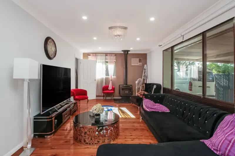 House For Rent , 16, Barclay Road, Sydney, New South Wales