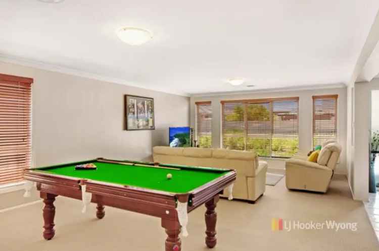 4 Bed 2 Bath Woongarrah Family Home with Dual Garage