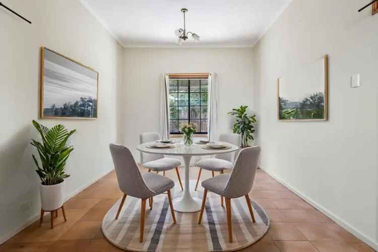 House For Sale in Melbourne, Victoria