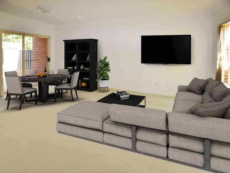 Spacious Two-Bedroom Townhouse with Double Garage and Courtyard