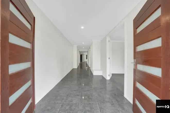 House For Rent , 5, Risdon Circuit, Melbourne, Victoria