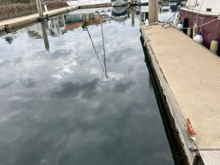 Marina berth for sale - 12 metres (Heritage Cove)