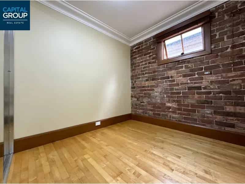 Charming Cottage Loft-Style House - Two Beds + Extra Large Loft + 1.5 Bath