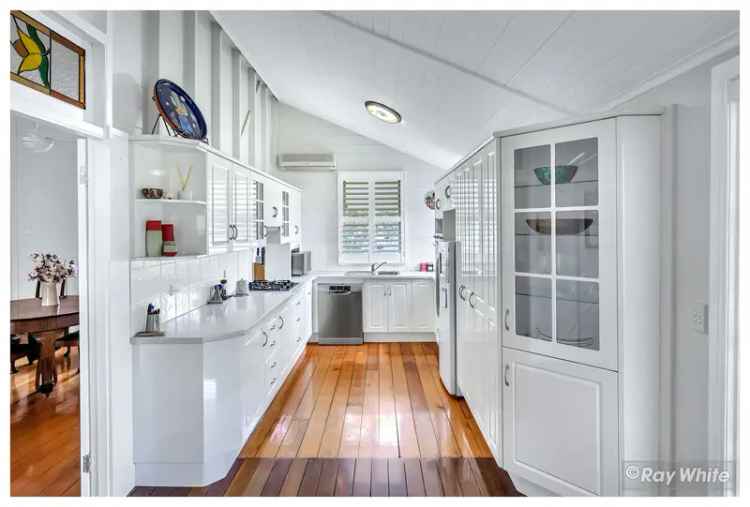 Charming Queenslander with Stunning Views in Rockhampton's Premier Suburb