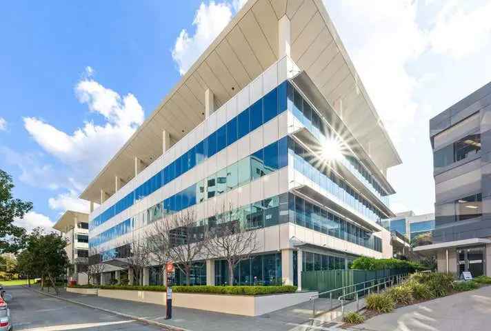 FULLY FITTED OFFICES - ADJACENT TRAIN STATION