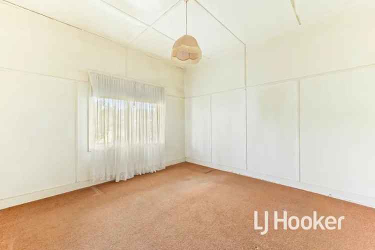 House For Sale in Melbourne, Victoria