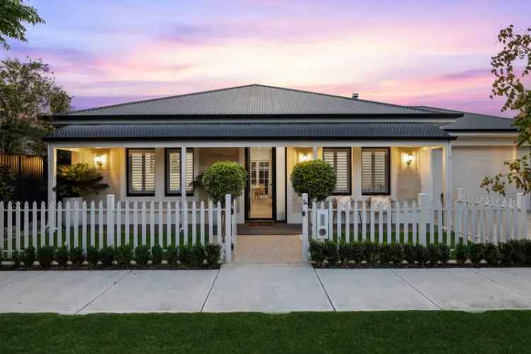 Largs Bay Villa - Classic Charm Meets Modern Luxury