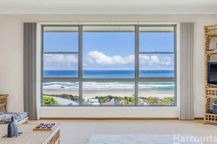 Lighthouse Beachfront Apartment Stunning Ocean Views