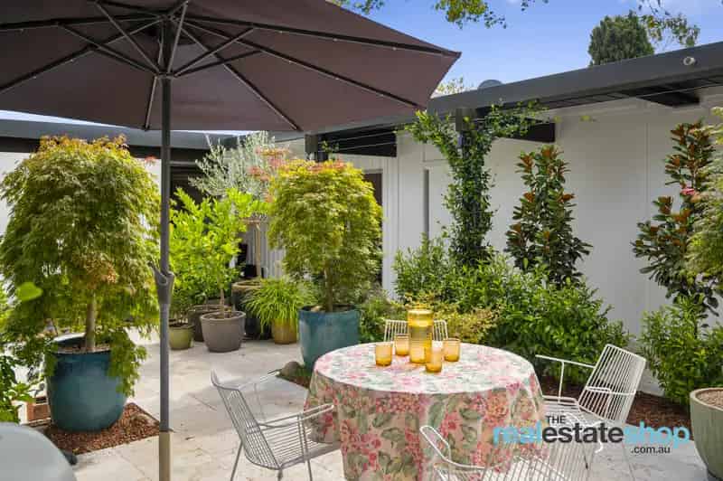House For Rent , District of Woden Valley, Australian Capital Territory