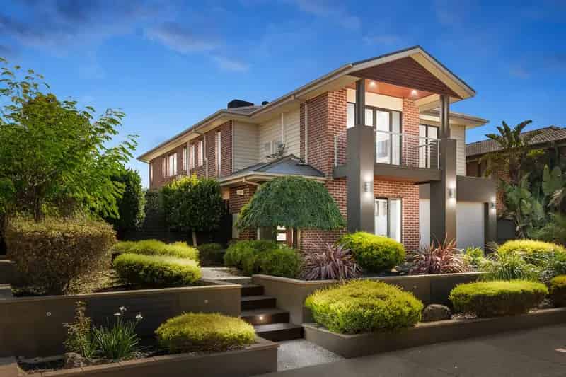 Real Estate For Sale - 82 Mandalay Circuit - Beveridge , VIC