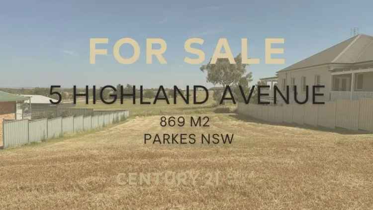 Buy land in established neighbourhood with dream home potential