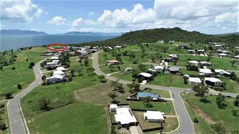 1,121m2 BLOCK AT WHITSUNDAY PARADISE