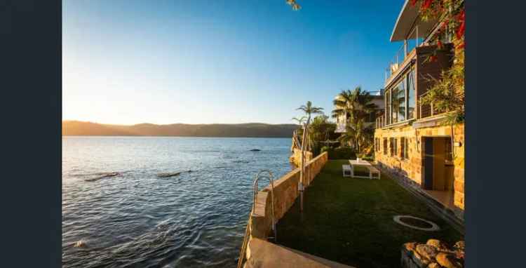 Rent Family Home with Waterfront Views in Pittwater