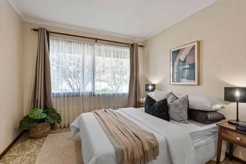 Welcome to Your New Home In Central Thurgoona! Be Quick as it Won't Last!
