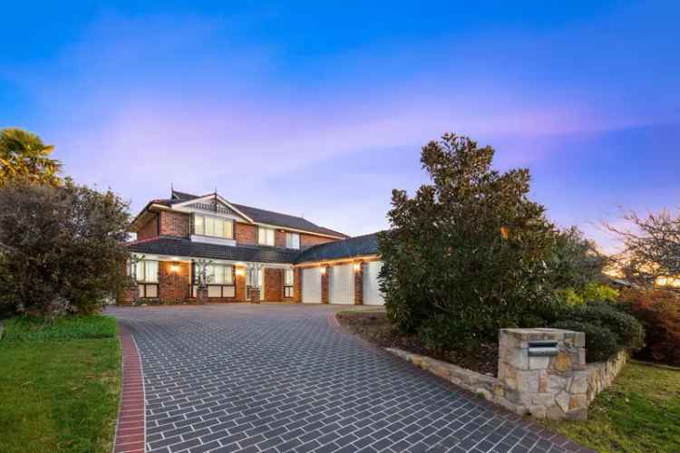 Stunning Federation Residence Serene Jerrabomberra Cul-De-Sac