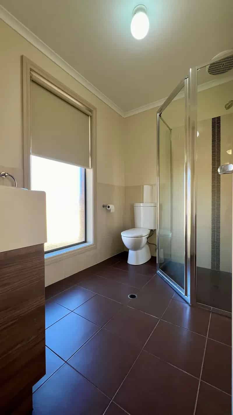 Buy modern design home in Whyalla Playford with 3 bedrooms and low maintenance