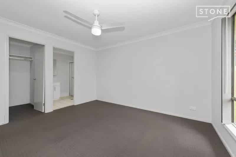 Real Estate For Lease - 1 Mason Place - North Rothbury , NSW