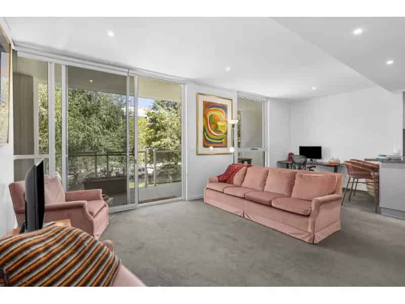 Modern Loft-Style Living, One Bedroom Apartment