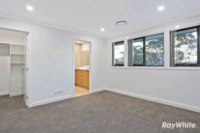 Modern Double Storey Family Home!