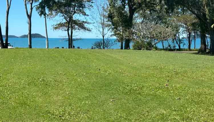 Prime ¼ Acre Beachfront Homesite - Kennedy Esplanade, South Mission Beach