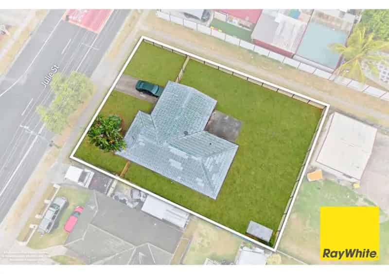 Located Near Everything! The Perfect Family Home!