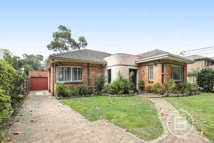 House For Sale in Melbourne, Victoria