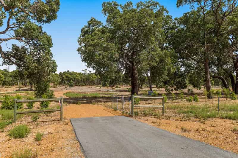 **UNDER OFFER **