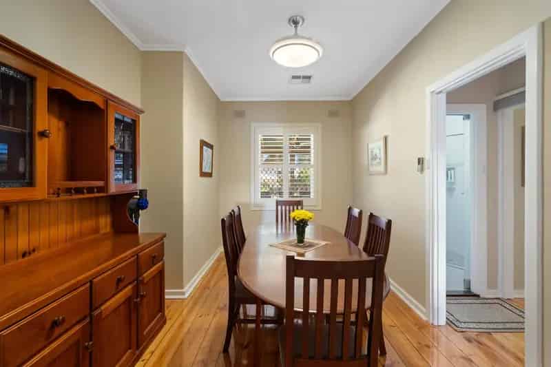 Exceptional Family Living in a Premium Position
