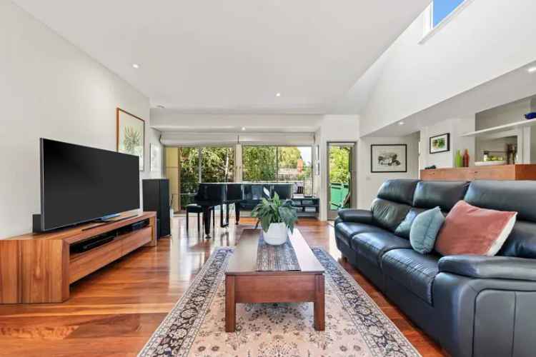 Character-Filled Art Deco Oasis in Box Hill High Zone