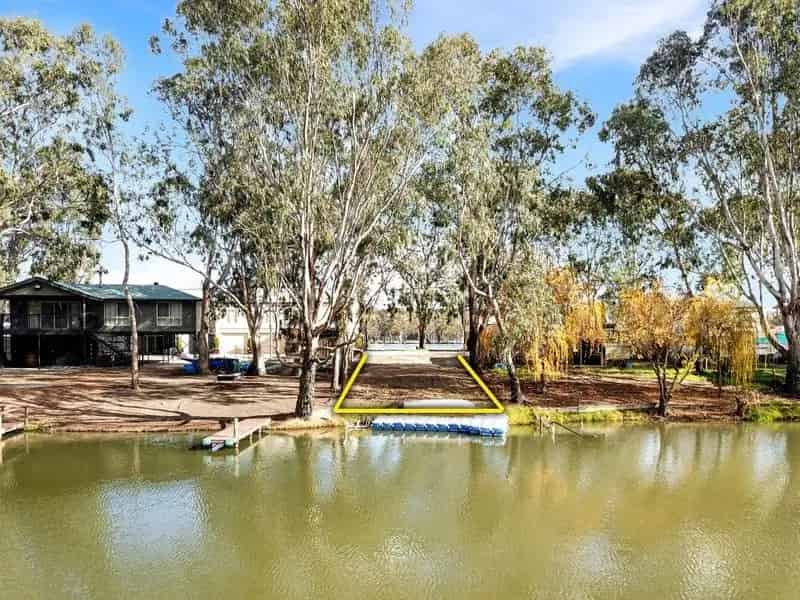 Buy River Allotment in Gated Community with Murray River Access