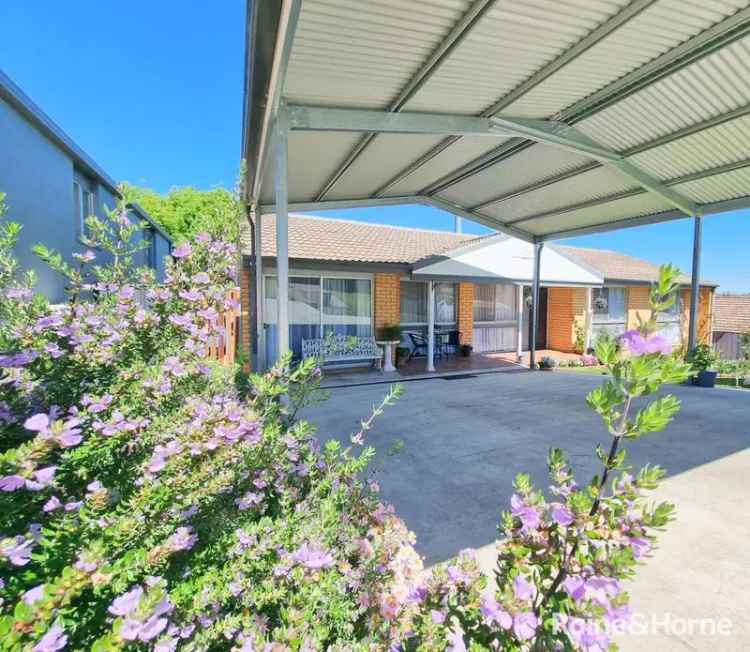 House For Rent in Young, New South Wales