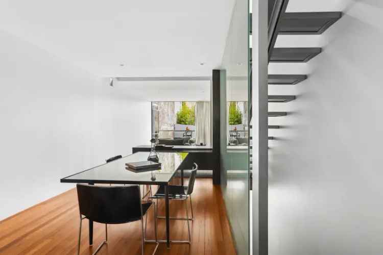 Award-winning architectural terrace in quiet one-way street