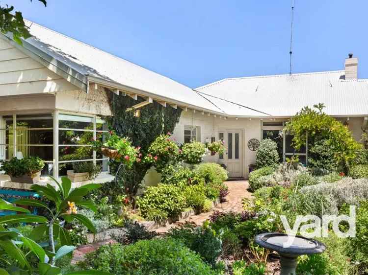 Bicton Family Home with Pool and Subdivision Potential