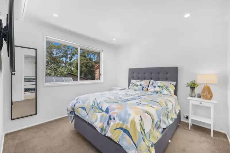 Lease incredible house in Kaleen with stunning outdoor entertaining area